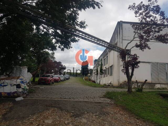 Galpão para Venda em Itaquaquecetuba - 4