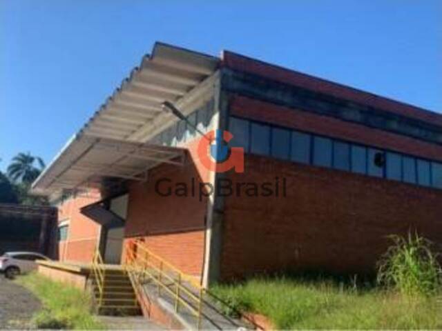 Galpão a venda em Santana de Parnaiba