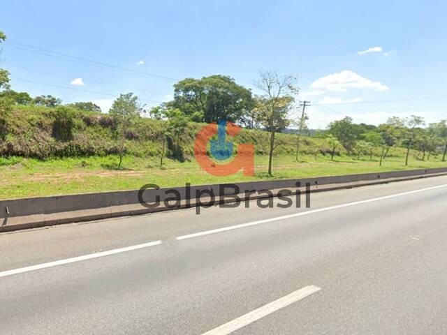 Area frente para rodovia Don Pdro 1