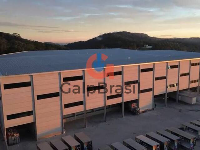 Vista aérea do imóvel industrial com potencial de expansão, 