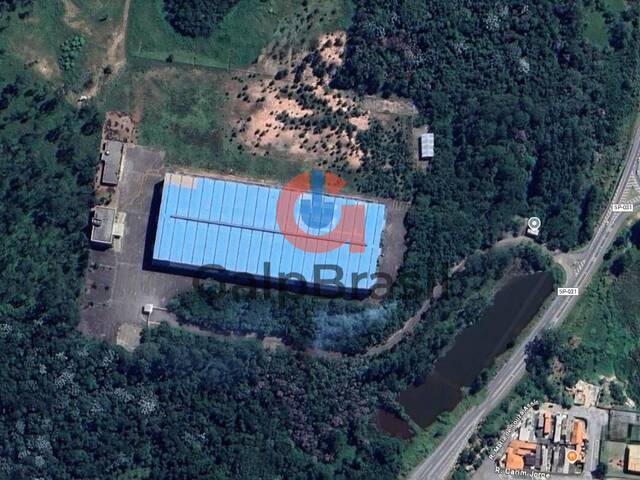 Vista aérea do terreno de 194.000 m² em Suzano/SP.