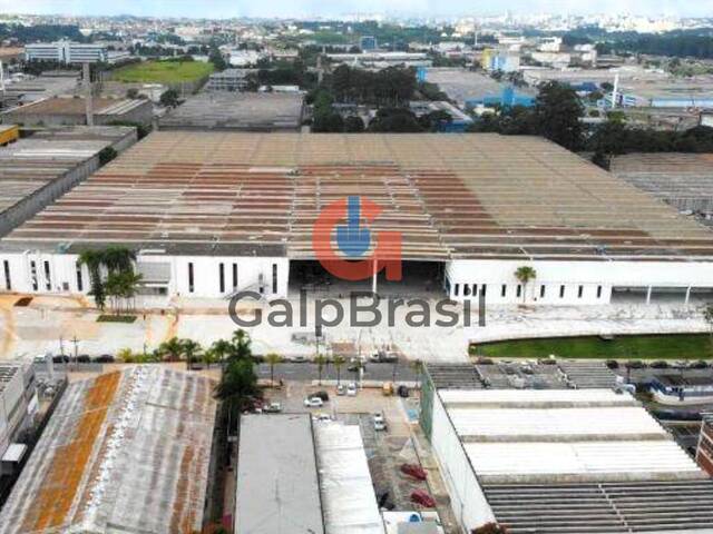 Fachada galpão industrial em Tamboré para locação