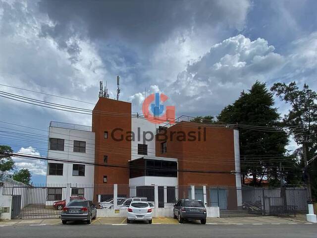 Prédio comercial moderno à venda na Granja Vianna Cotia