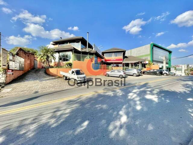 Fachada da Galeria Comercial à Venda