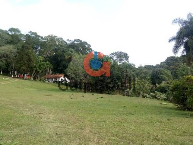 Área urbana ideal para condomínio ou loteamento ecológico.