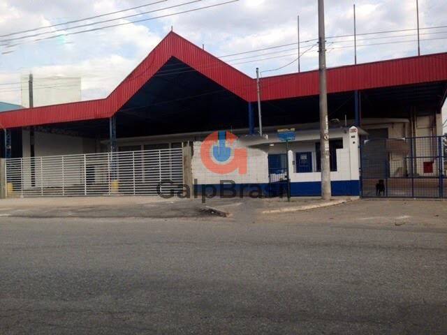 Fachada moderna de galpão industrial à venda em Cumbica Gua