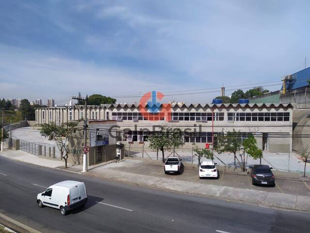 achada do galpão industrial na Vila Jaguara  Vista da entra