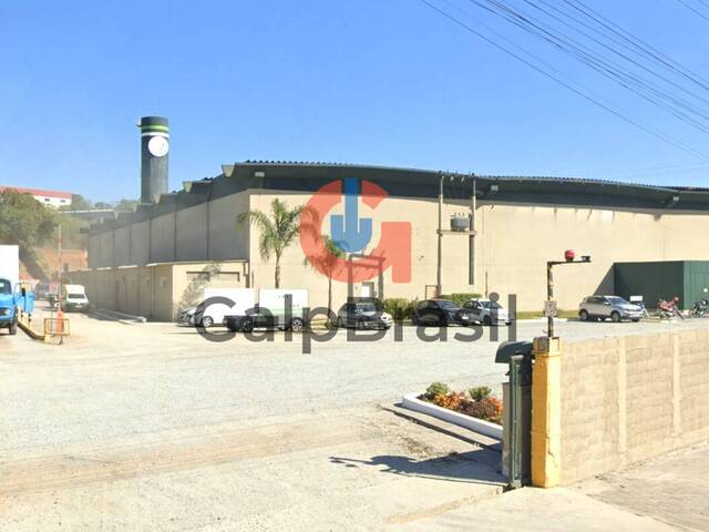 Fachada do galpão industrial à venda em Mairiporã