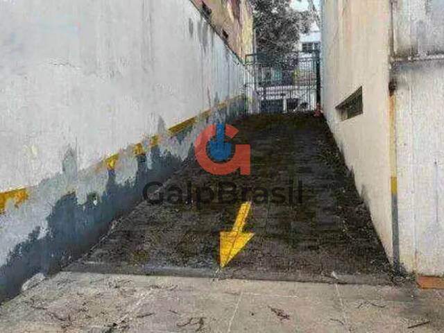 Prédio comercial para alugar com estacionamento e acesso de