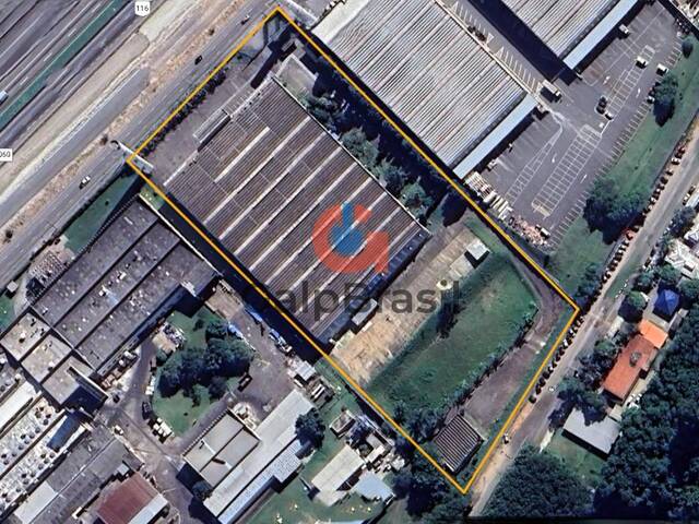 Galpão para Locação em São José dos Campos - 2