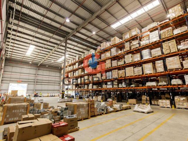 Galpão para Locação em Embu das Artes - 5