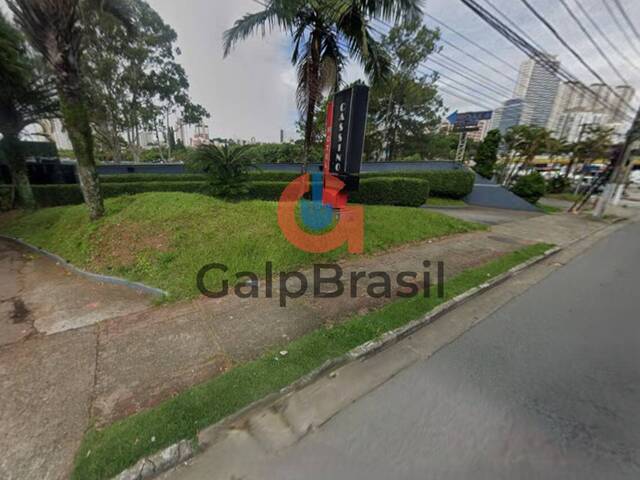 Área total de 27611 m² pronta para desenvolvimento de atac