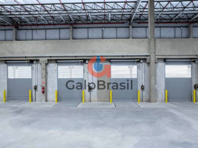 Docas do galpão em Guarulhos