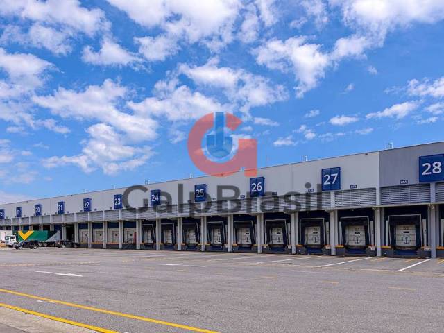 Pátio do galpão em Guarulhos