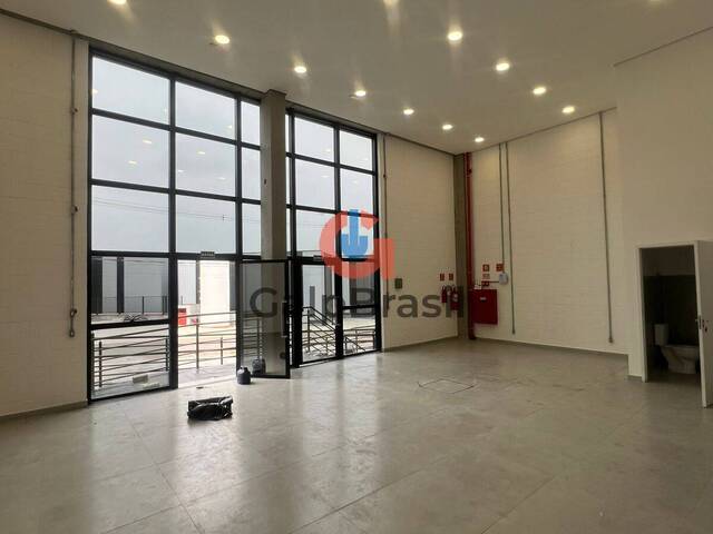 Galpão para Locação em Arujá - 2