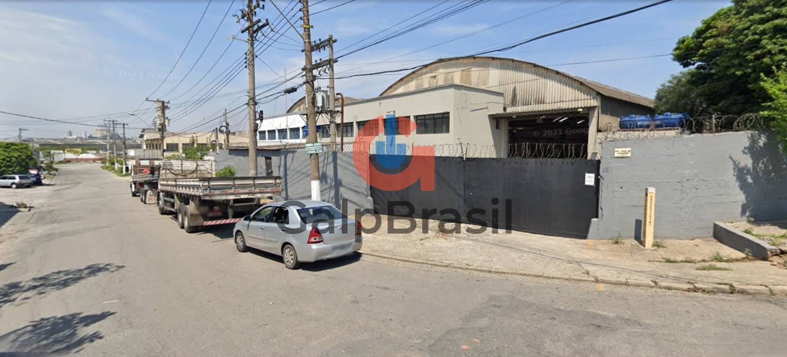 Galpão Industrial a venda em Guarulhos, SP, com renda mensal
