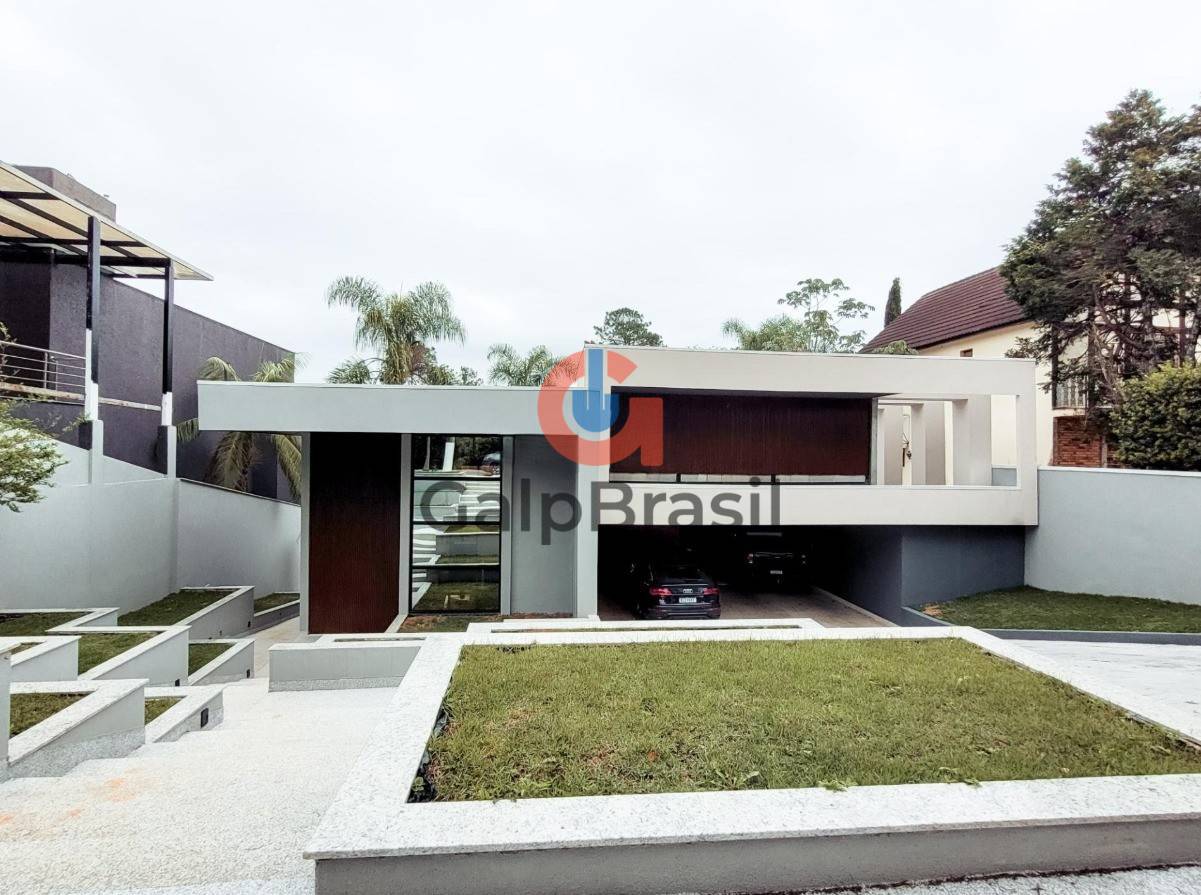 Casa em Condomínio Fechado à Venda no Arujazinho III – Arujá